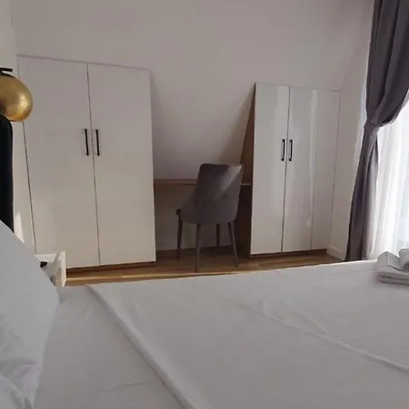 Apartahotel Cinque Stelle *