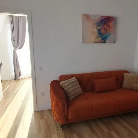 Cinque Stelle Apartahotel *